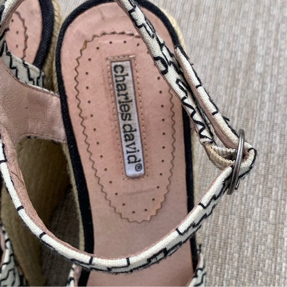 Charles David wedged sandals size 9.5 - Picture 6 of 12